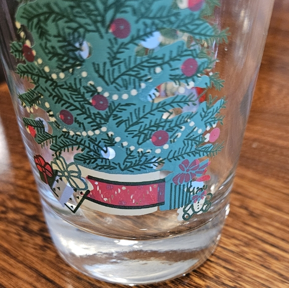Five Vintage 1980s HOMCO Christmas Tree 8oz High Ball Glasses. - Picture 5 of 9